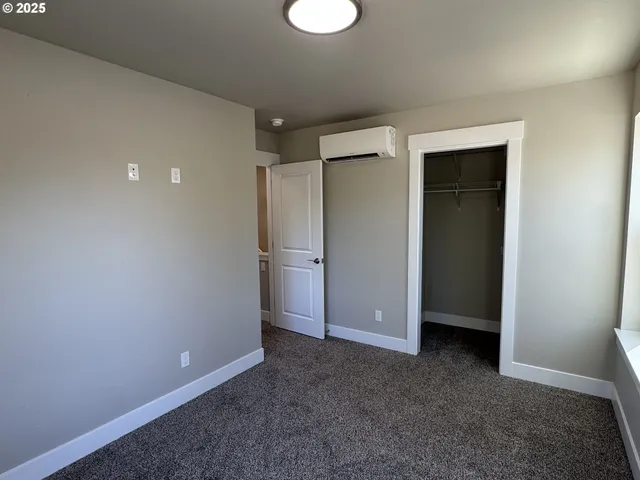 $325,000 | 440 West Harrison Street, Roseburg, OR 97471