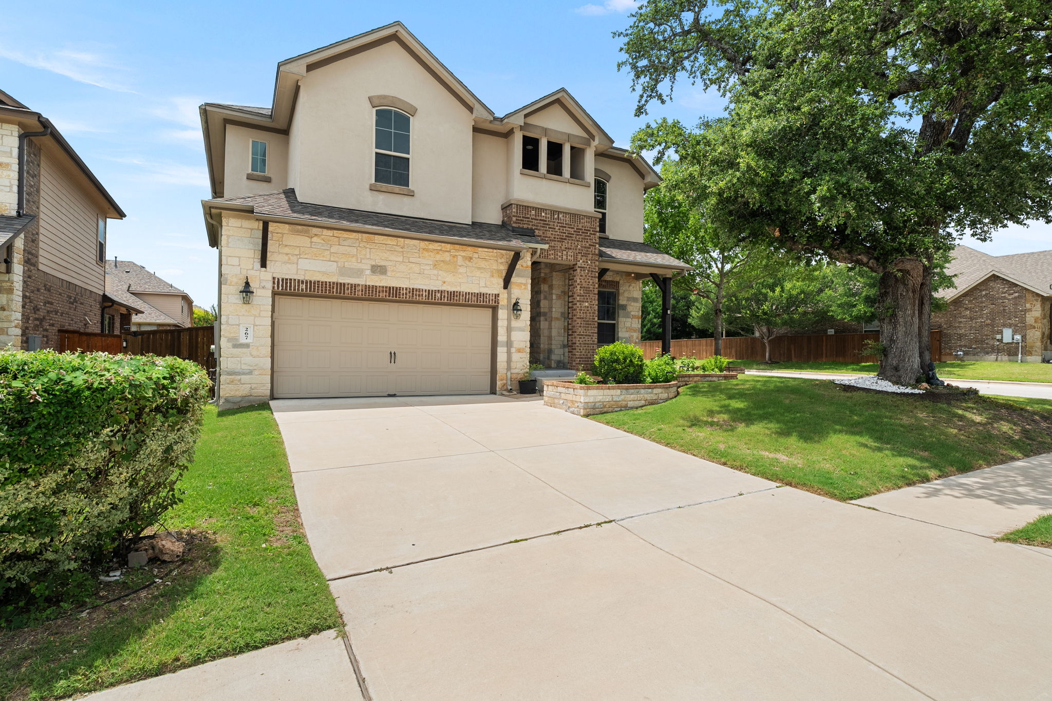 267 Fort Cobb Way Georgetown, TX 78628 - Photo 3 of 40