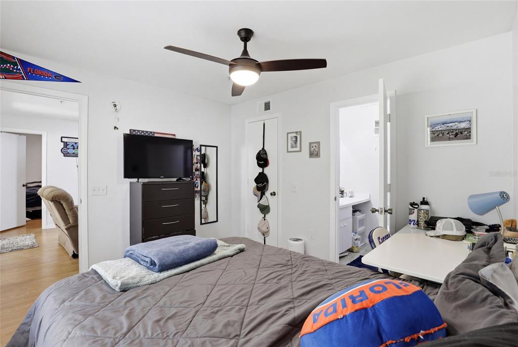 3921 Southwest 34th Street, Unit 307 Gainesville, FL 32608 - Photo 19 of 42