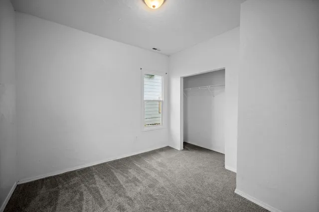 $295,000 | 19 East Gordon Avenue, Spokane, WA 99207