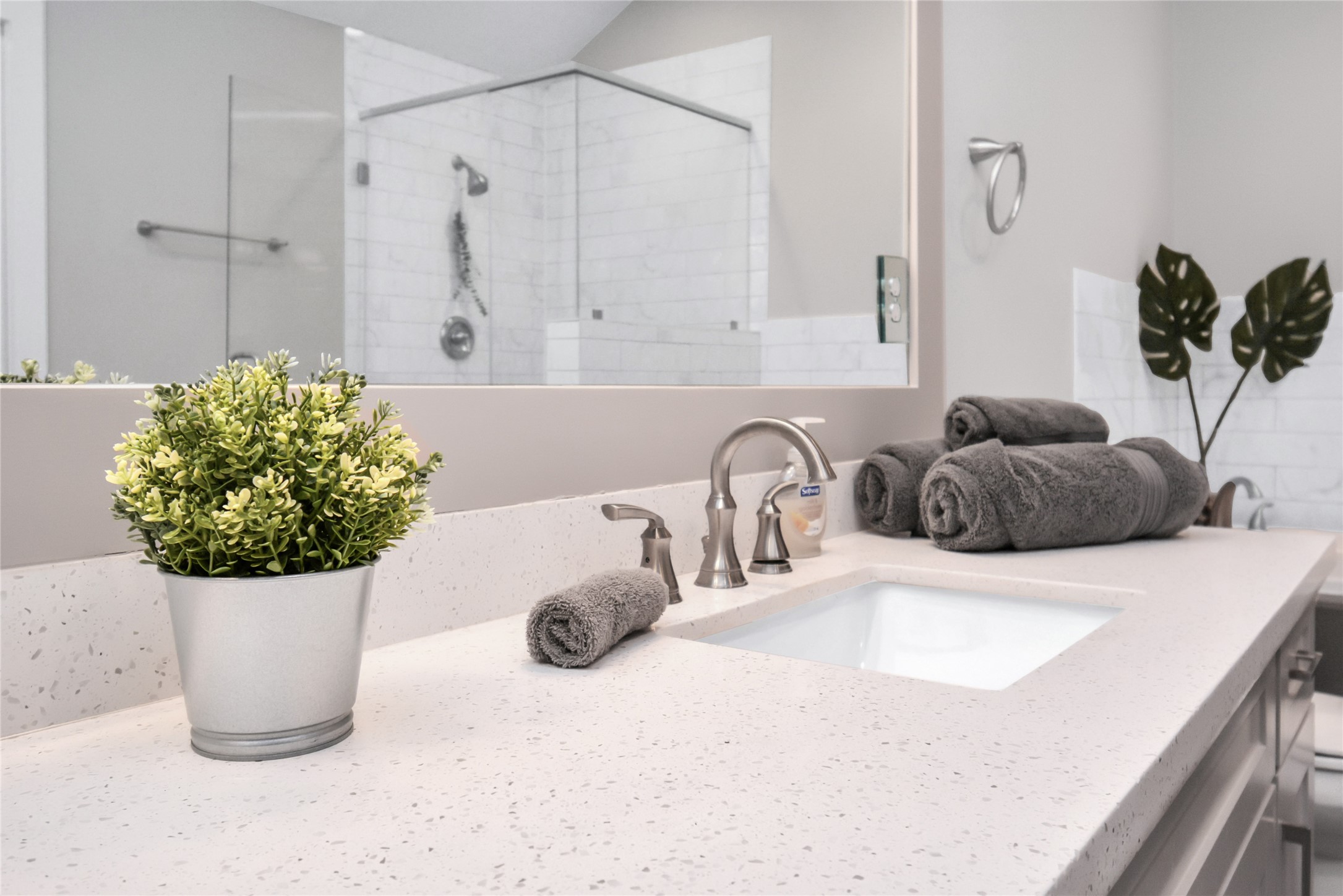 5705 Cochran Street Houston, TX 77009 - Photo 18 of 34 a kitchen with a sink and a potted plant