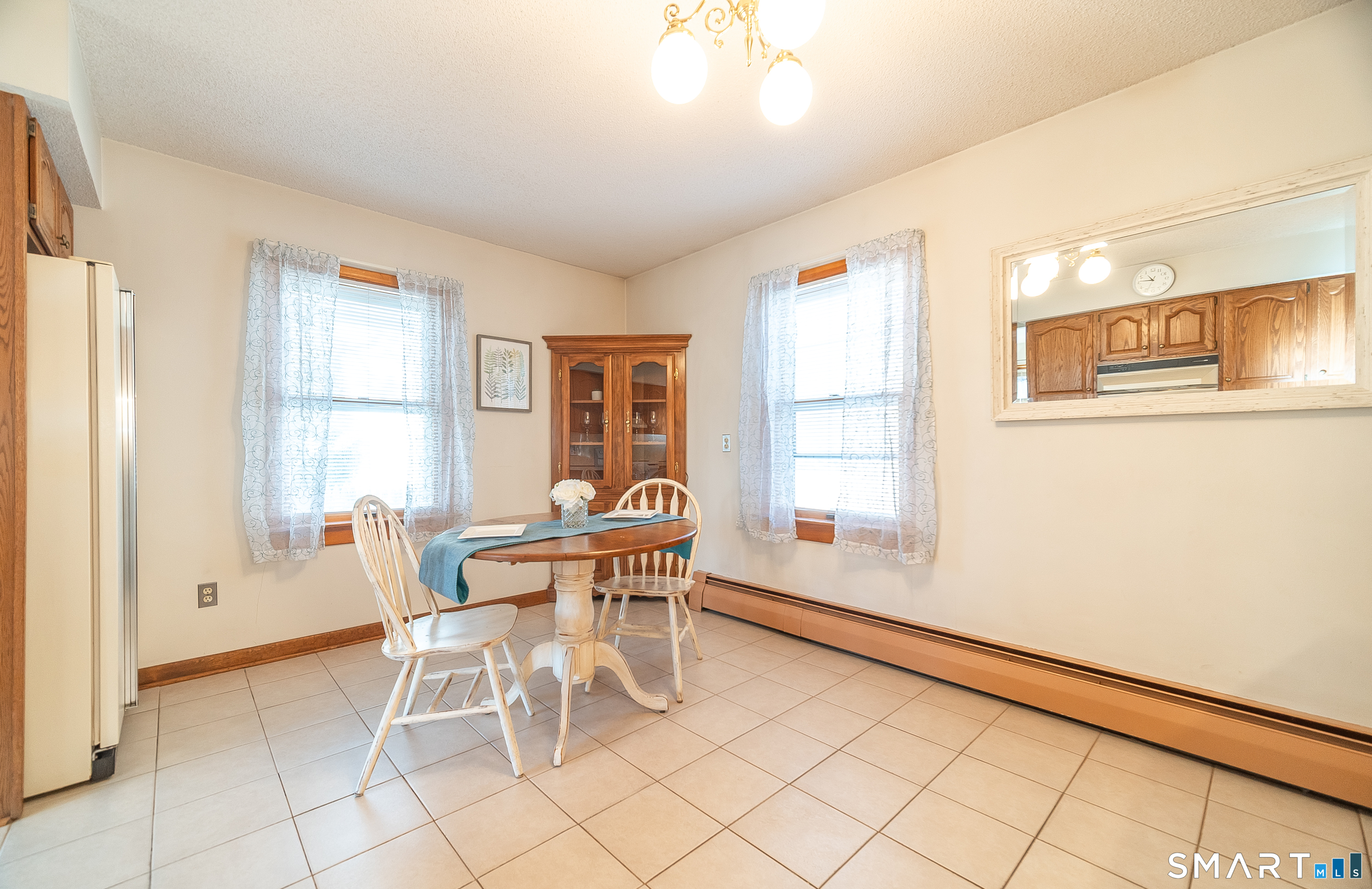 20 Prospect Street Middletown, CT 06457 - Photo 9 of 30 a dining room with furniture and window