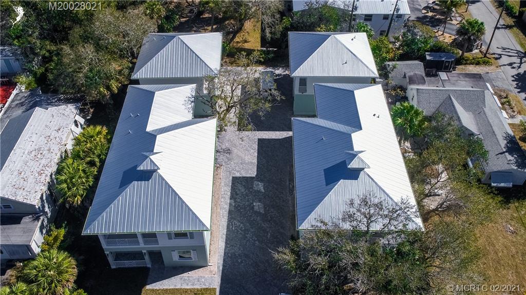 665 Southwest Cleveland Avenue Stuart, FL 34994 - Photo 2 of 77 Gallery Image 2