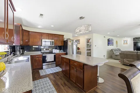 $425,000 | 5241 Basin Park Drive, Indianapolis, IN 46239