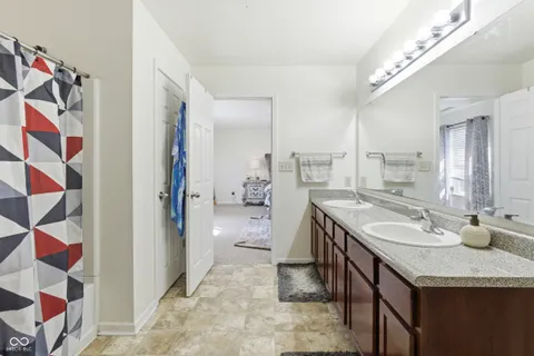 $425,000 | 5241 Basin Park Drive, Indianapolis, IN 46239