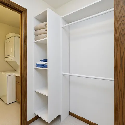 $165,000 | 10464 Whitnall Edge Drive, Unit 203, Franklin, WI 53132