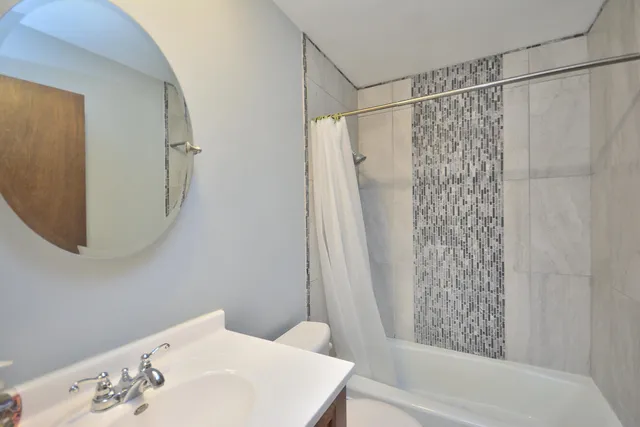 $165,000 | 10464 Whitnall Edge Drive, Unit 203, Franklin, WI 53132