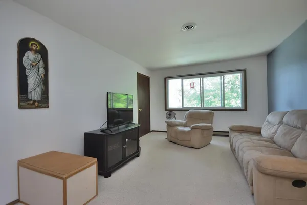 $165,000 | 10464 Whitnall Edge Drive, Unit 203, Franklin, WI 53132