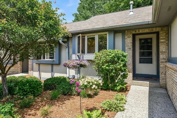 $264,900 | 3008 Kay Drive Southeast, Grand Rapids, MI 49508