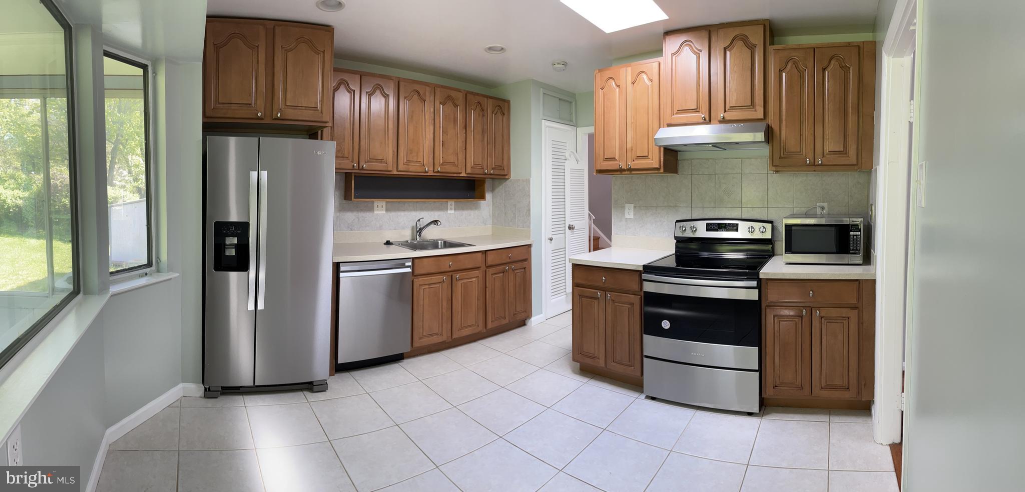 11509 Yates Street Silver Spring, MD 20902 - Photo 6 of 16 Kitchen
