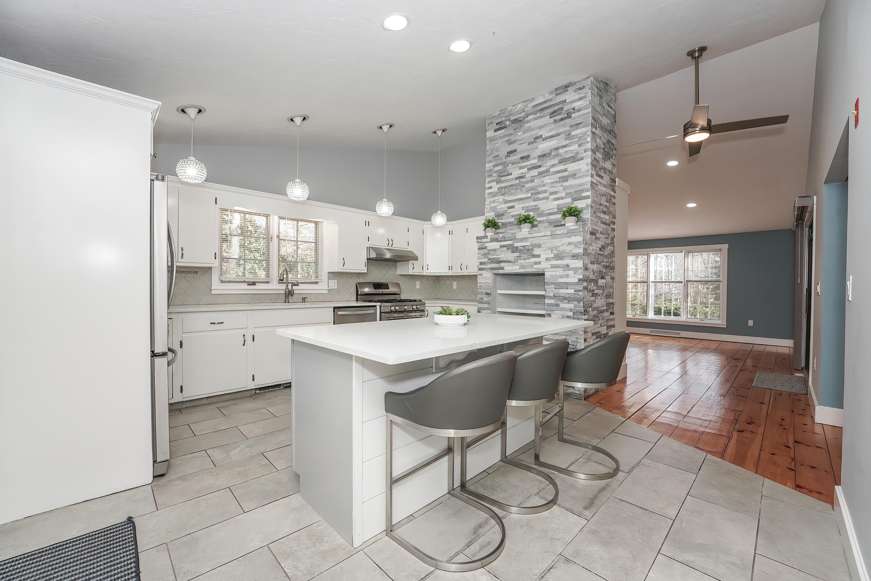 240 Oak Street West Barnstable, MA 02668 - Photo 18 of 89 Kitchen