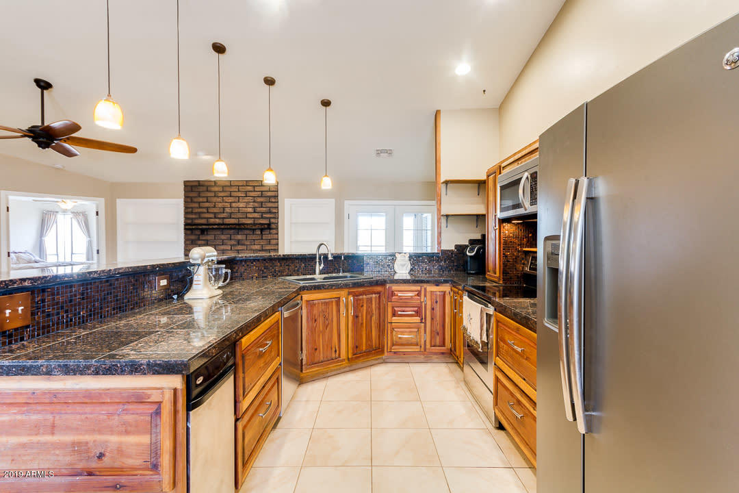 1425 East Cloud Road Phoenix, AZ 85086 - Photo 16 of 62 Listing_299219_Photo_16
