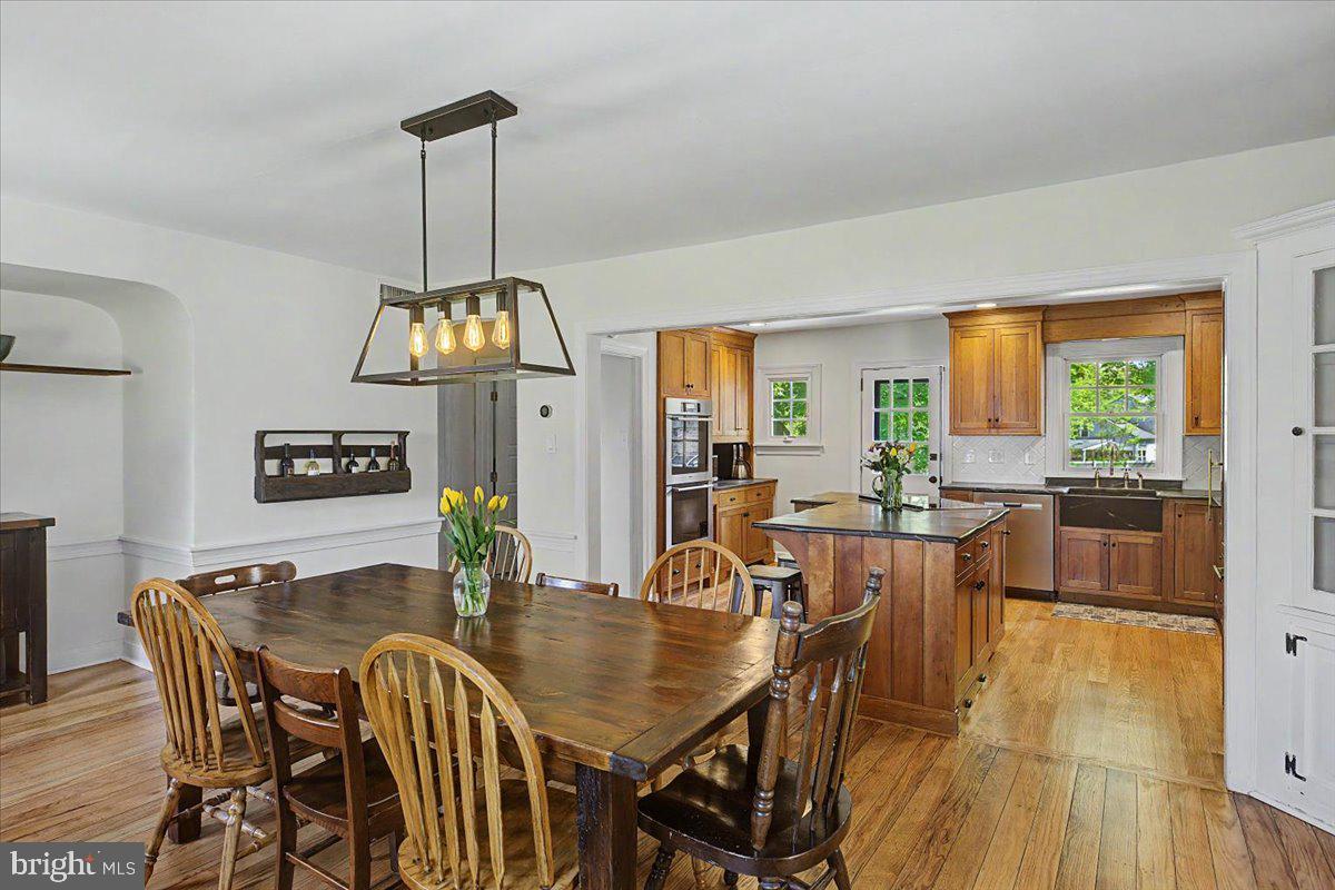 2297 Warwick Road Warrington, PA 18976 - Photo 15 of 64 Dining room and Kitchen