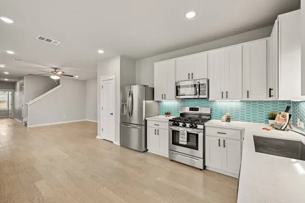 $335,000 | 2233 Calvert Drive, Leander, TX 78641