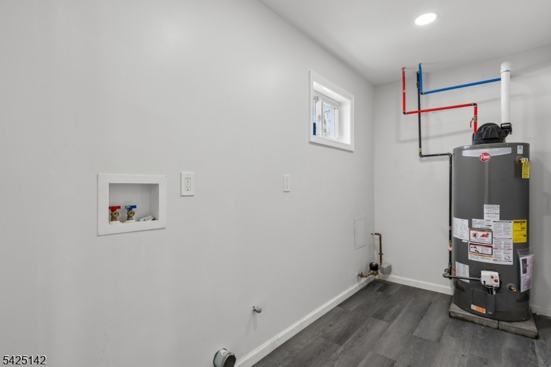 26 Hunterdon Road West Orange, NJ 07052 - Photo 30 of 36