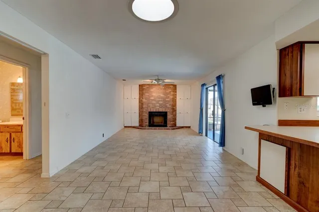 $340,000 | 614 English Oaks Drive, Port Orange, FL 32127