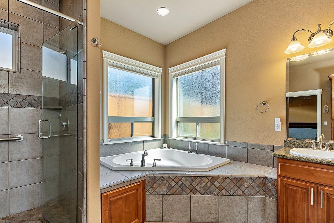970 Pumpkin Ridge Eagle Point, OR 97524 - Photo 21 of 34 Additional Photo