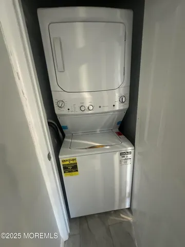 $799,900 | 240-244 Perrineville Road, Jackson, NJ 08527