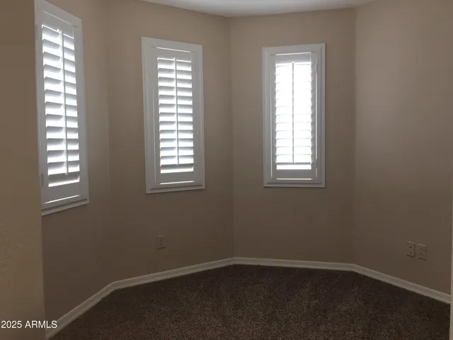 $2,995 | 164 West Goldfinch Way, Chandler, AZ 85286