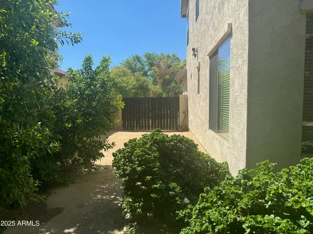 $2,995 | 164 West Goldfinch Way, Chandler, AZ 85286