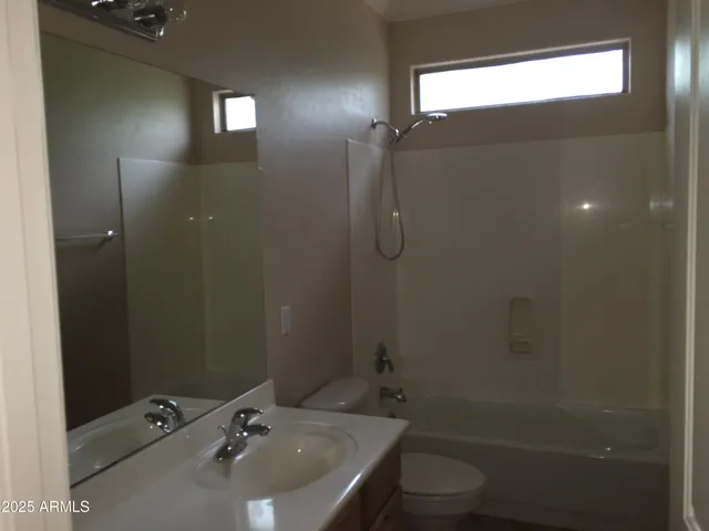 $2,995 | 164 West Goldfinch Way, Chandler, AZ 85286