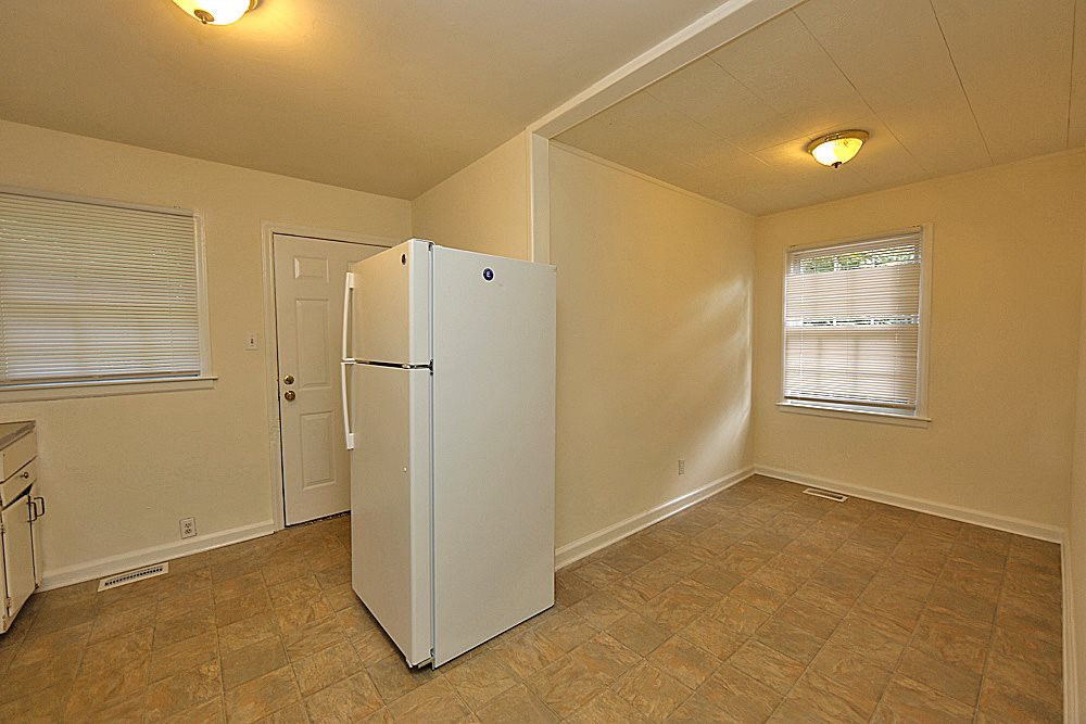 1109 North King Charles Road Raleigh, NC 27610 - Photo 6 of 13 Photo 6