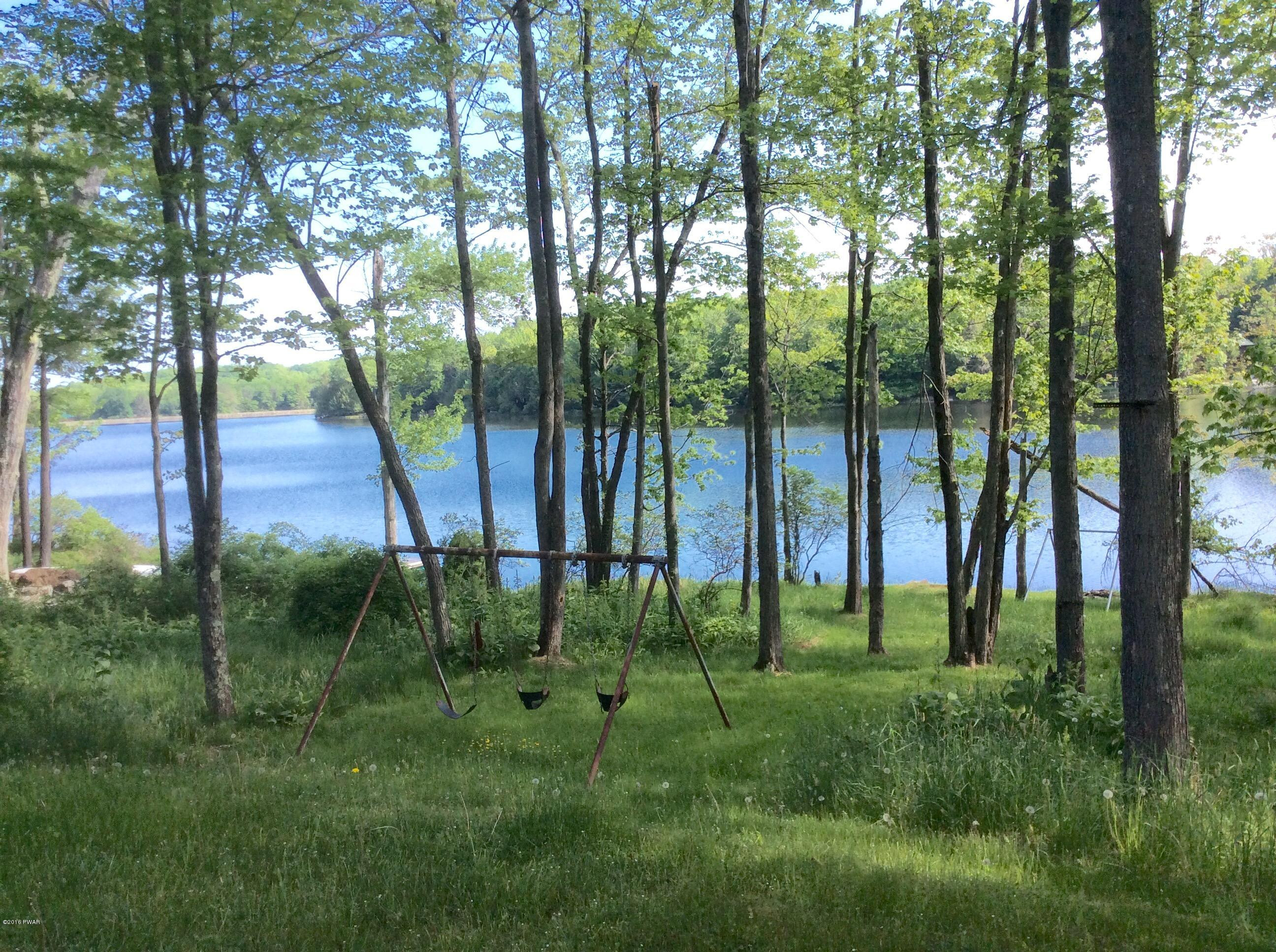 108 Timber Ridge Drive Newfoundland, PA 18445 - Photo 15 of 57 image