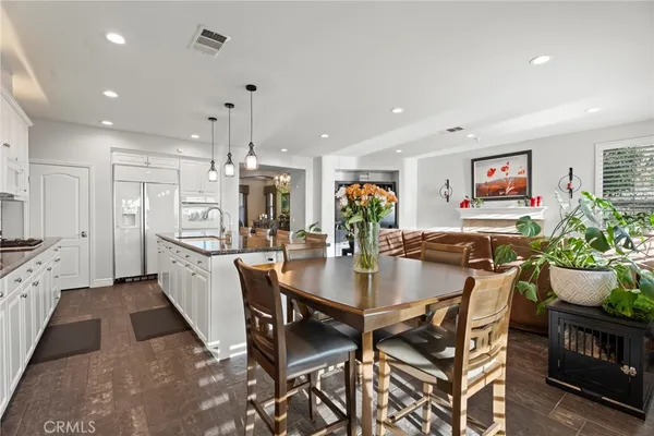 $999,000 | 28445 Linda Vista Street, Canyon Country, CA 91387