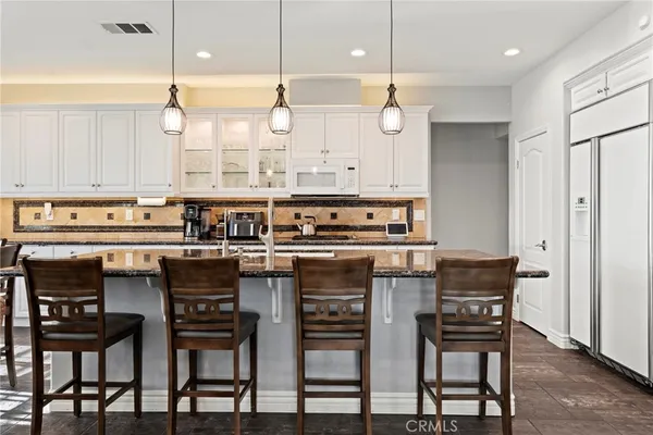 $999,000 | 28445 Linda Vista Street, Canyon Country, CA 91387