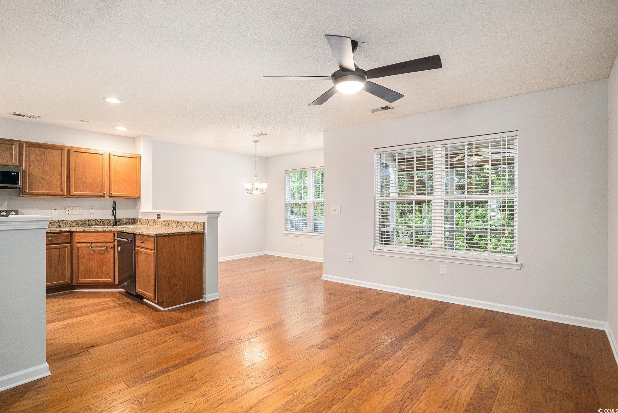 1024 Stanton PI, Unit 1024 Myrtle Beach, SC 29579 - Photo 6 of 26 Gallery Image 6