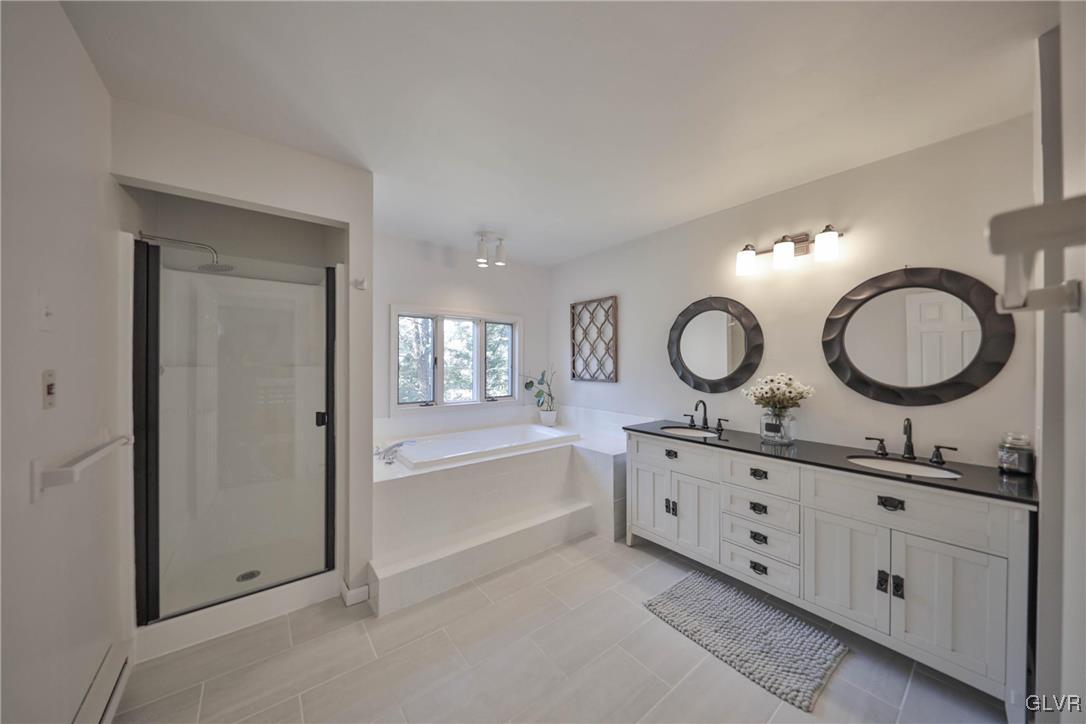 295 Wedgewood Road Bethlehem, PA 18017 - Photo 27 of 40 Master Bathroom