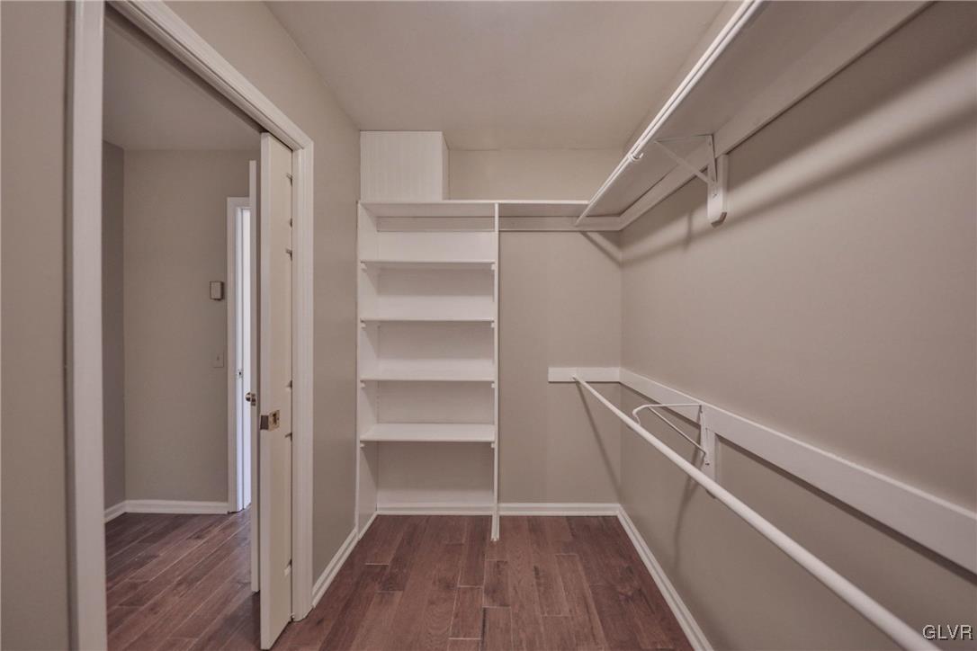 295 Wedgewood Road Bethlehem, PA 18017 - Photo 30 of 40 Walk-in closet