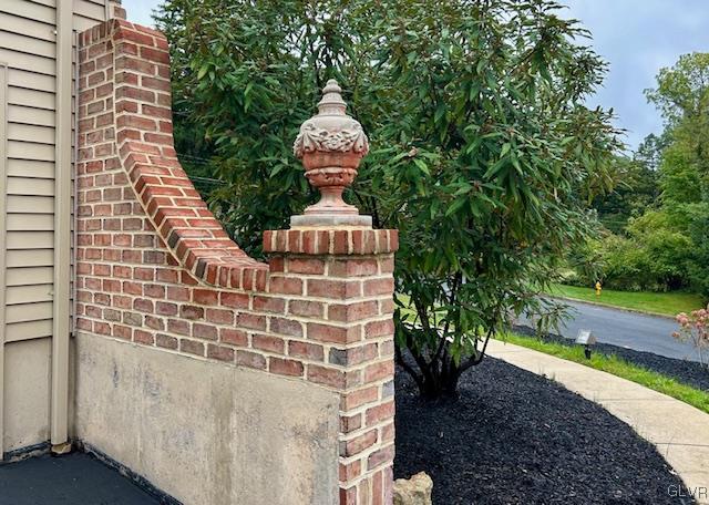 295 Wedgewood Road Bethlehem, PA 18017 - Photo 5 of 40 Gallery Image 5