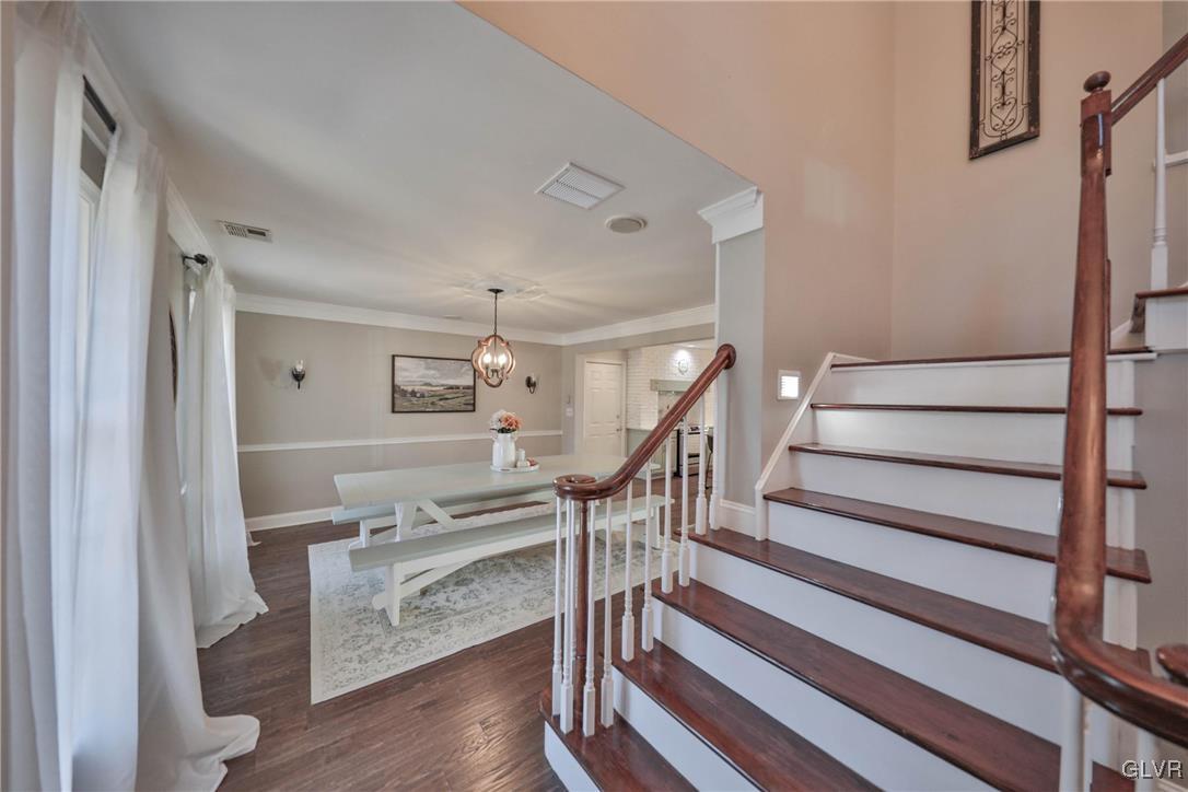 295 Wedgewood Road Bethlehem, PA 18017 - Photo 10 of 40 Gallery Image 10