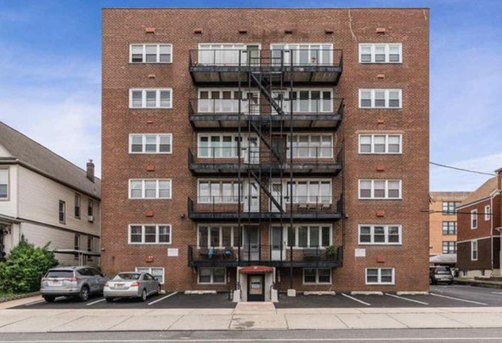 70 West 32nd Street, Unit 3A Bayonne, NJ 07002 - Photo 21 of 25