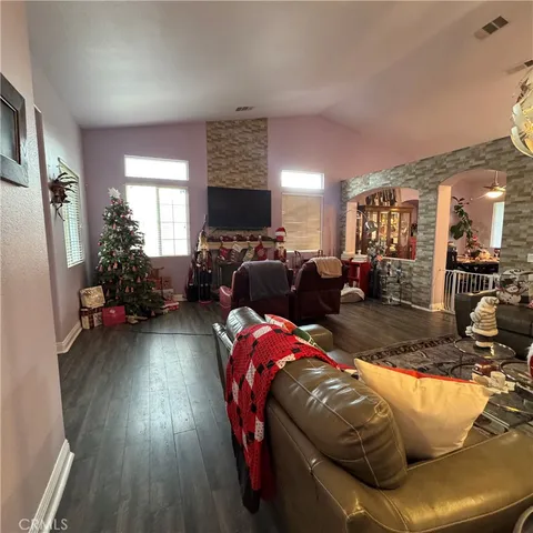 $549,000 | 44528 Camolin Lane, Lancaster, CA 93534