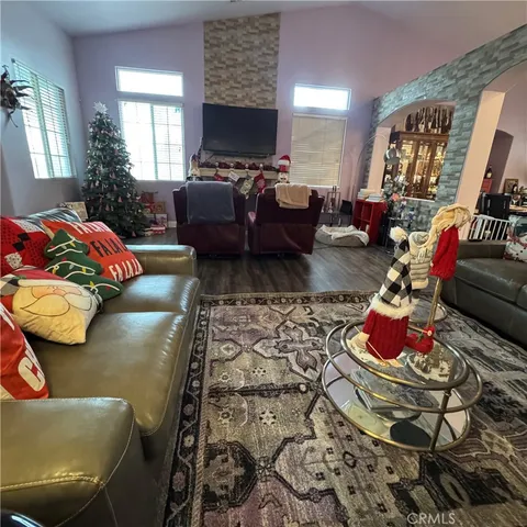 $549,000 | 44528 Camolin Lane, Lancaster, CA 93534