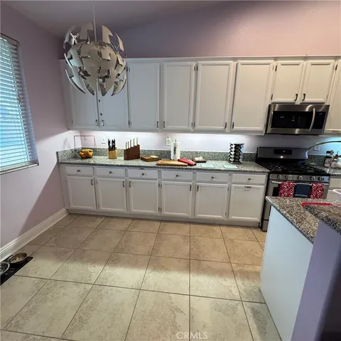 $549,000 | 44528 Camolin Lane, Lancaster, CA 93534