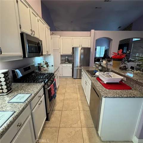 $549,000 | 44528 Camolin Lane, Lancaster, CA 93534