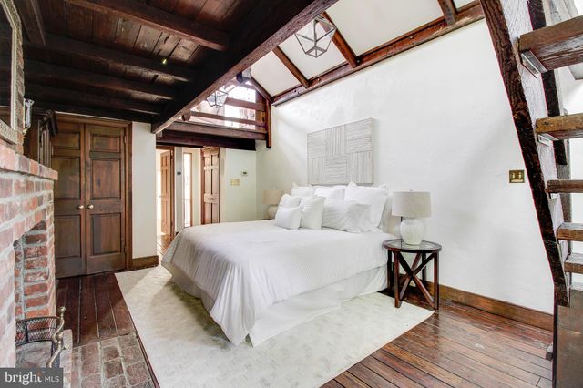 $1,030,000 | 421 Wilkes Street, Alexandria, VA 22314