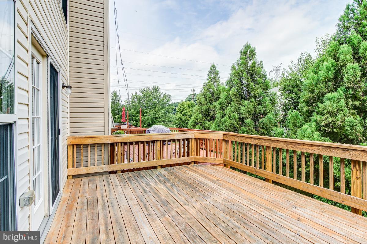 4640 Ripley Manor Terrace Olney, MD 20832 - Photo 29 of 30 Deck