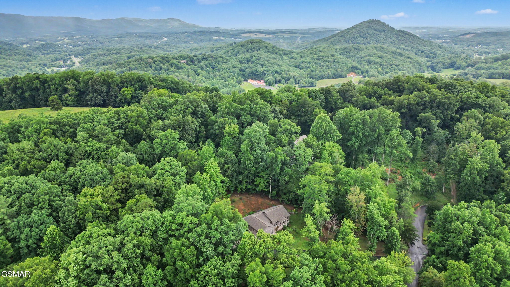 1016 Country Mountain Road Cosby, TN 37722 - Photo 32 of 53 Gallery Image 32