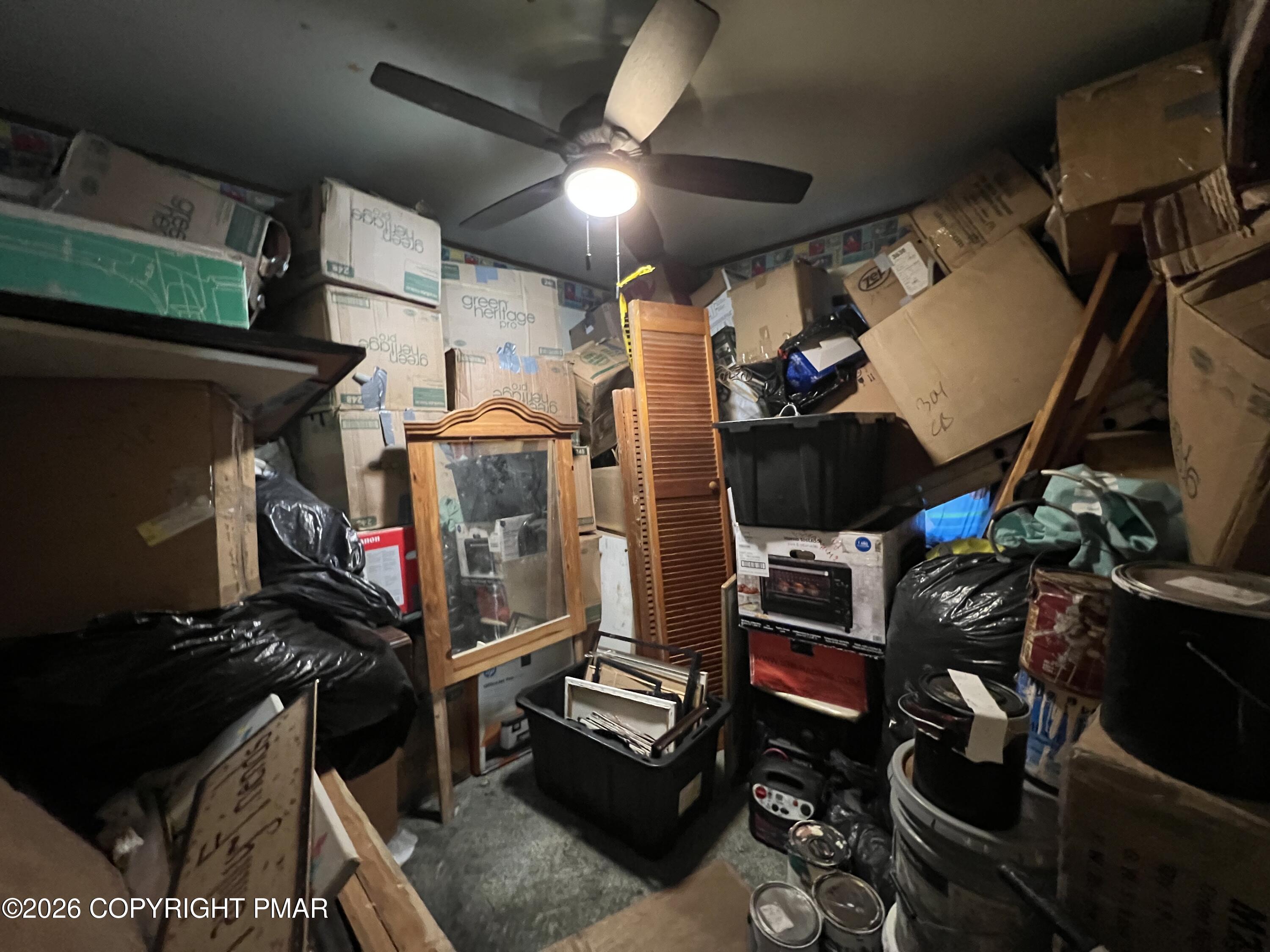 5062 Pine Ridge Road North East Stroudsburg, PA 18302 - Photo 15 of 17 a room with musical instruments