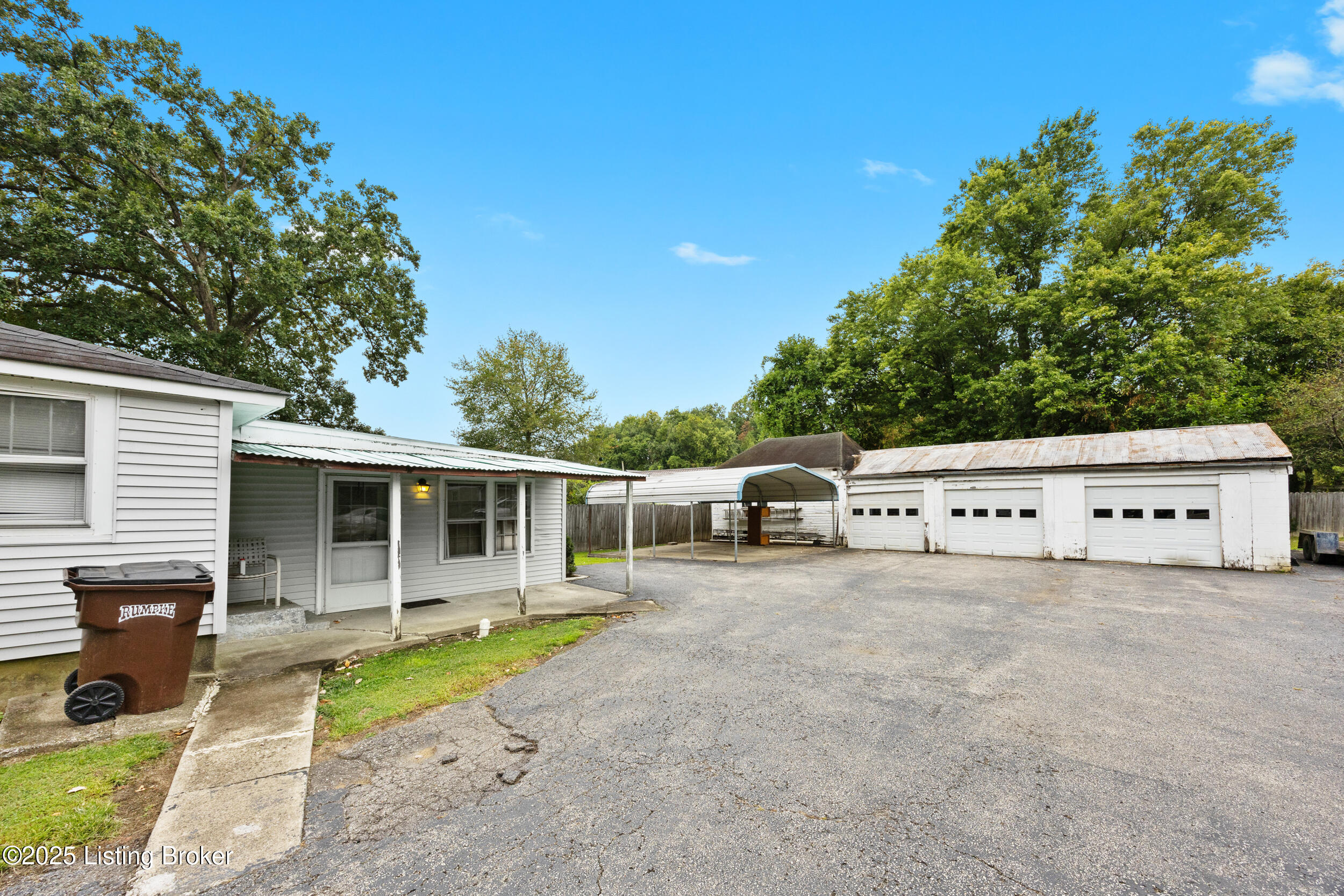 7722 3rd Street Road Louisville, KY 40214 - Photo 22 of 32 22