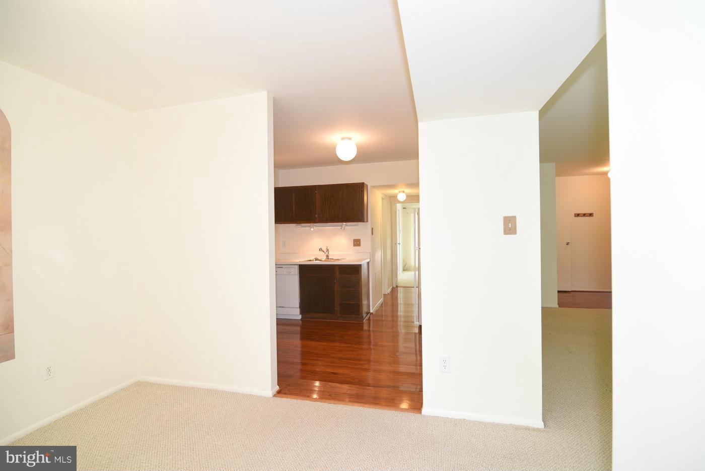 2012 Colts Neck Road, Unit 12A Reston, VA 20191 - Photo 10 of 26 Interior (General)