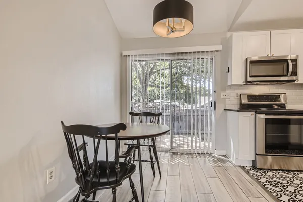 $1,650 | 1015 East Yager Lane, Unit 141, Austin, TX 78753