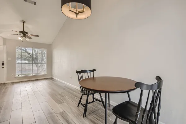 $1,650 | 1015 East Yager Lane, Unit 141, Austin, TX 78753