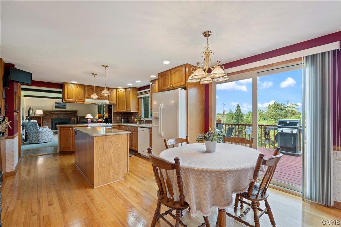 4518 Cleveland Road Onondaga, NY 13215 - Photo 16 of 40 Half bath, main floor.