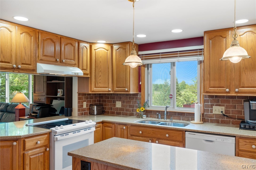 4518 Cleveland Road Onondaga, NY 13215 - Photo 19 of 40