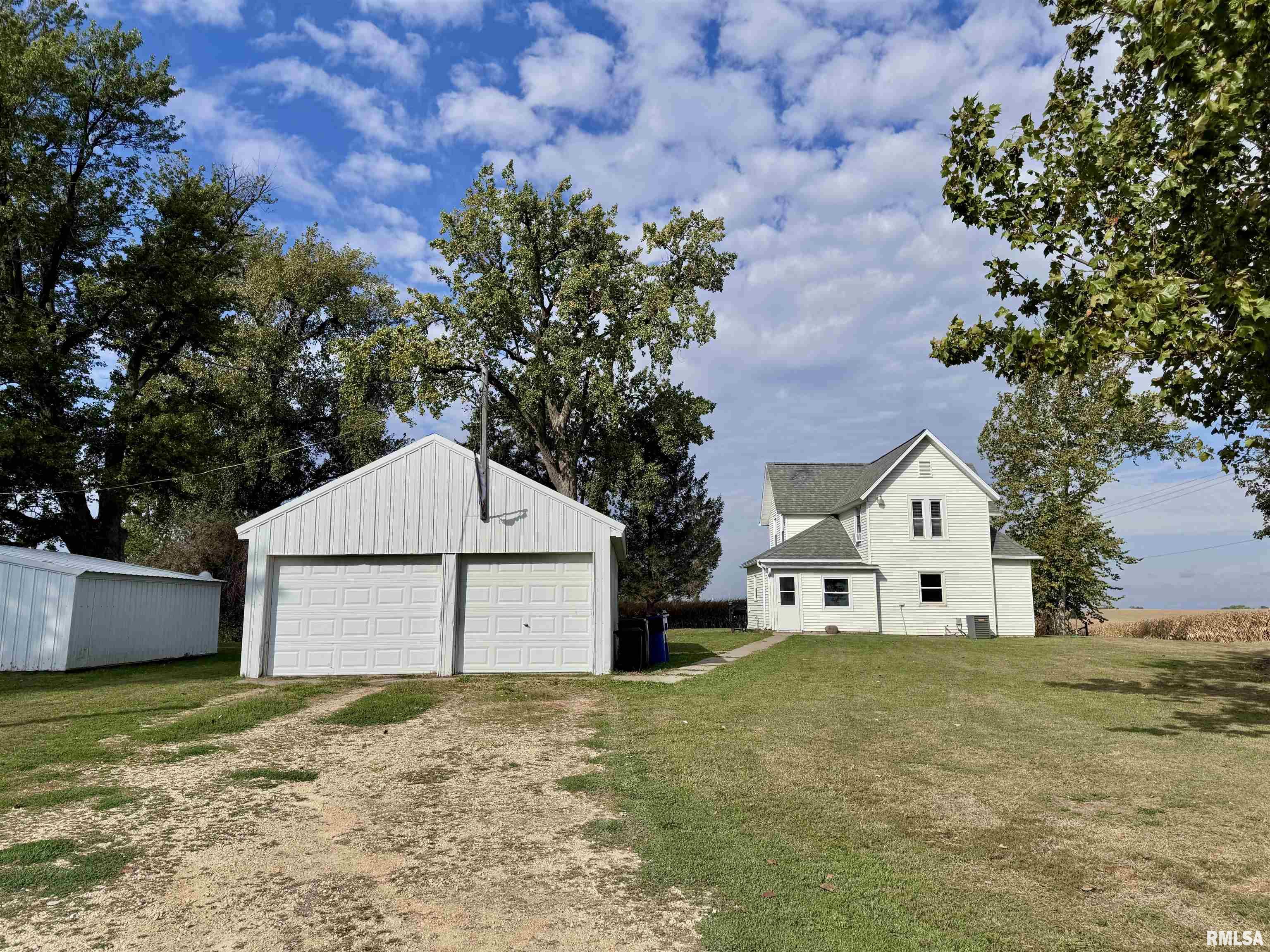 5515 Bunker Hill Road Fulton, IL 61252 - Photo 6 of 31